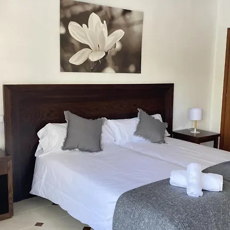 Luminoso En Segunda Linea Playa 438 마르베야