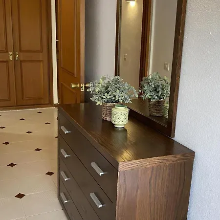 Luminoso En Segunda Linea Playa 438 * 마르베야