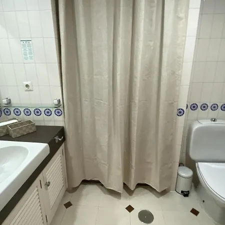 Luminoso En Segunda Linea Playa 438 아파트 *